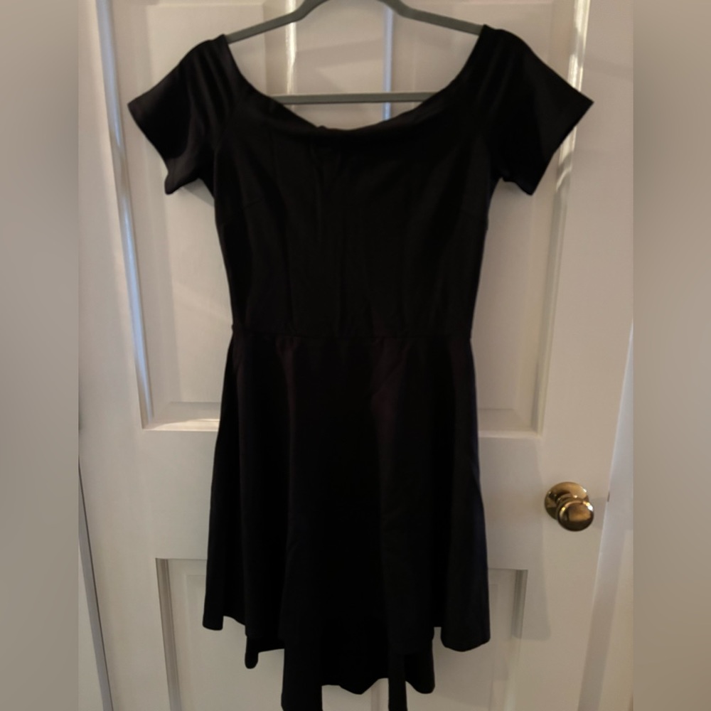 NWT Sarin Mathew’s Off The Shoulder Black Dress size S